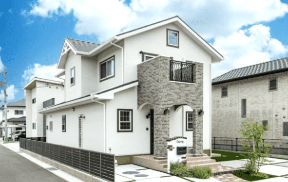 クレセントホーム