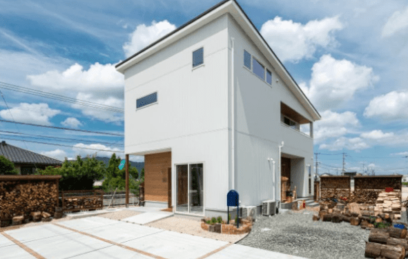 クレセントホーム